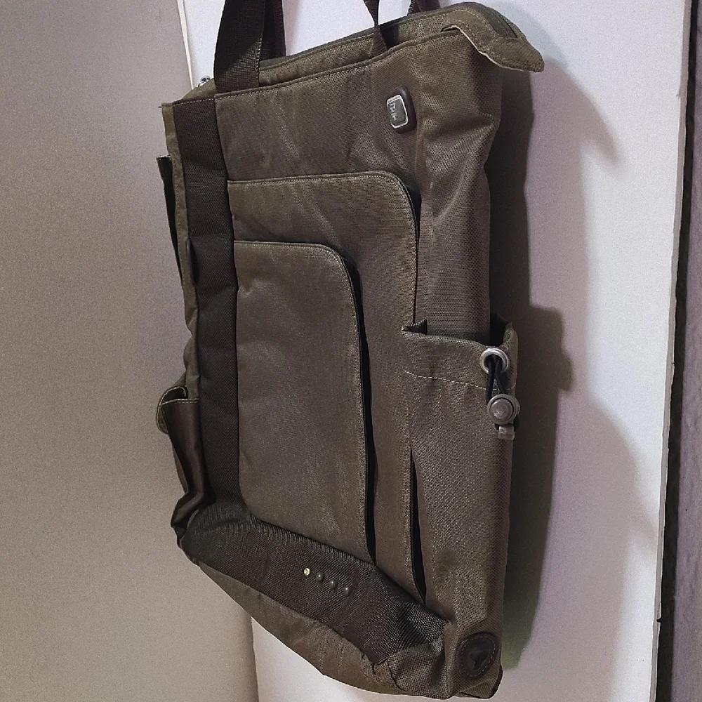 Tumi T Tech Olive Army Green Ballistic Nylon Tote Bag Water Bottle Slot